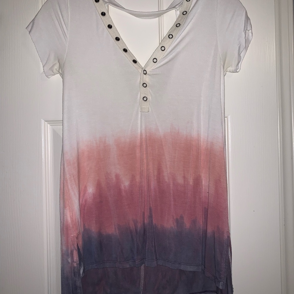 American eagle short sleeve ombré button up top